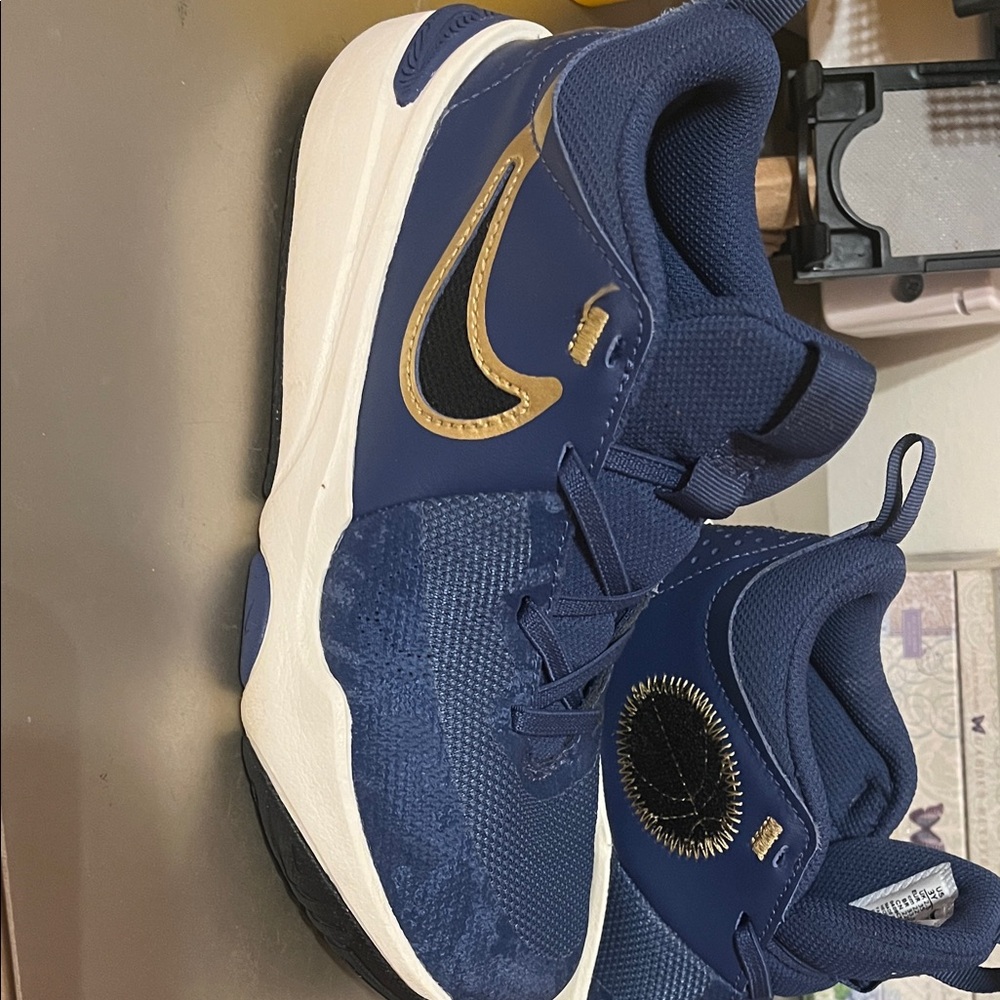 Nike Kids Blue and Gold Sneakers